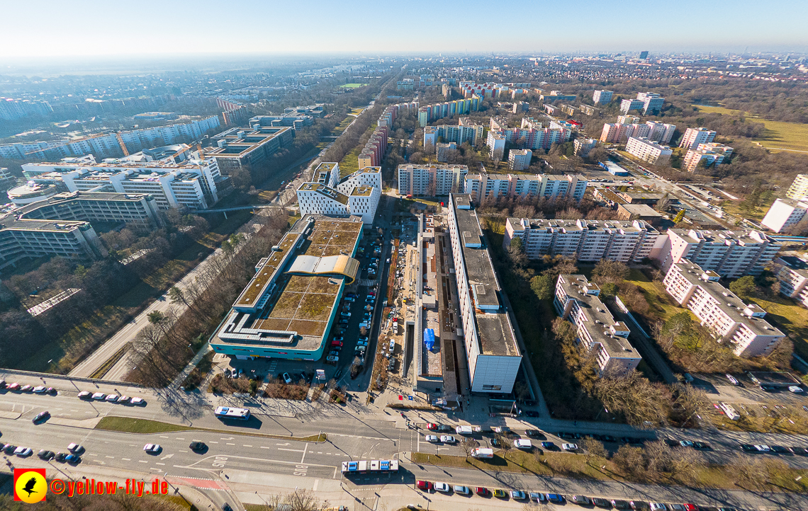 15.02.2023 - Plettzentrum mit Montessori Schule in Neuperlach